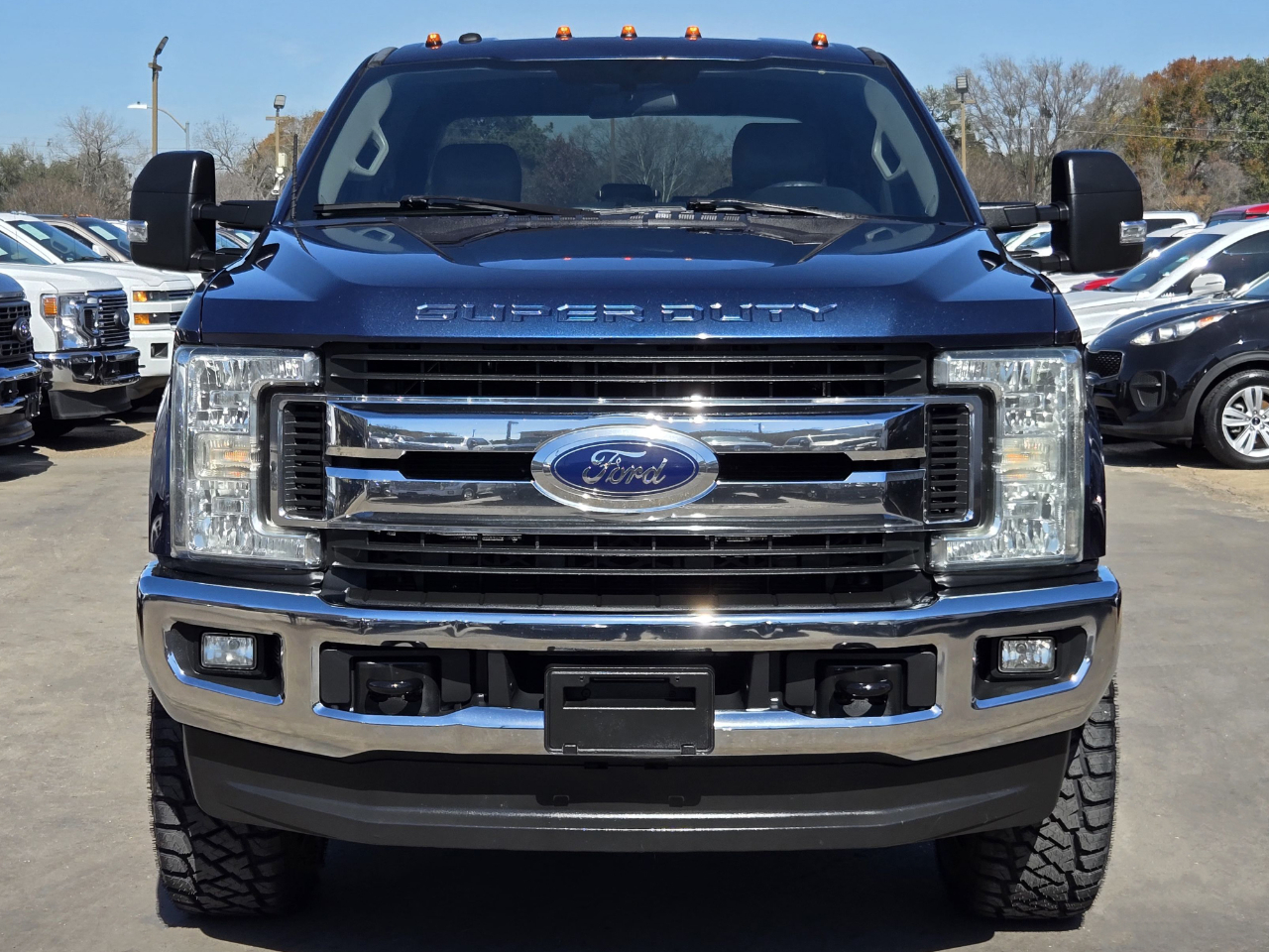 Ford Super Duty F-350 SRW  2017