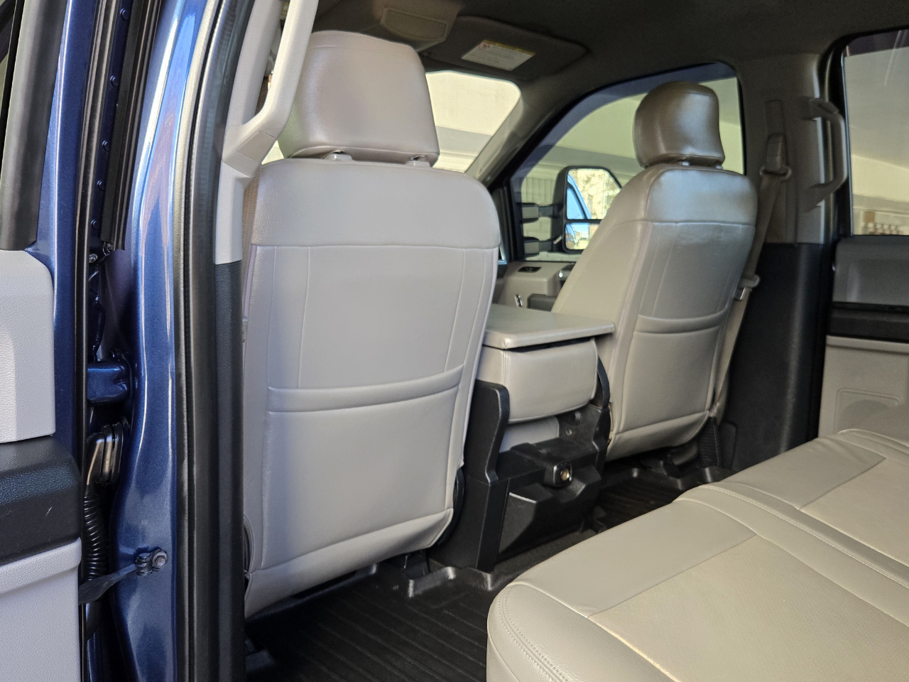 Ford Super Duty F-350 SRW  2017