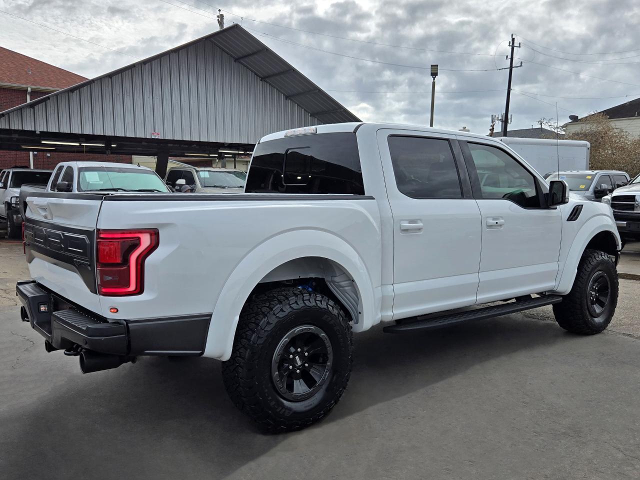 Ford F-150 Raptor SuperCrew 4WD 2018