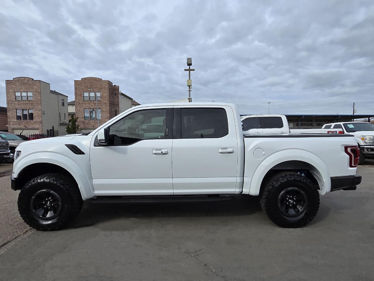 Ford F-150 Raptor SuperCrew 4WD 2018