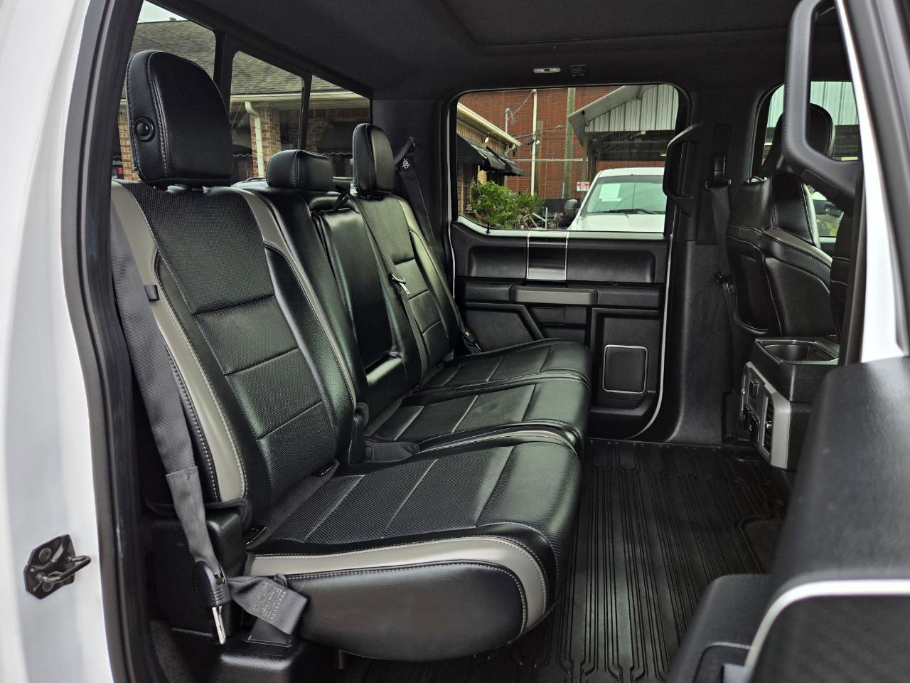 Ford F-150 Raptor SuperCrew 4WD 2018