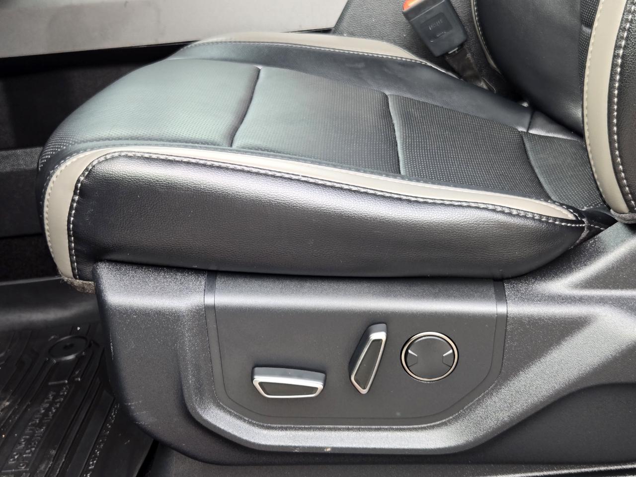 Ford F-150 Raptor SuperCrew 4WD 2018