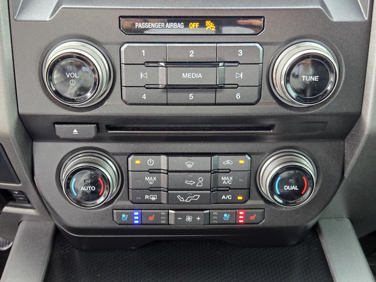 Ford F-150 Raptor SuperCrew 4WD 2018