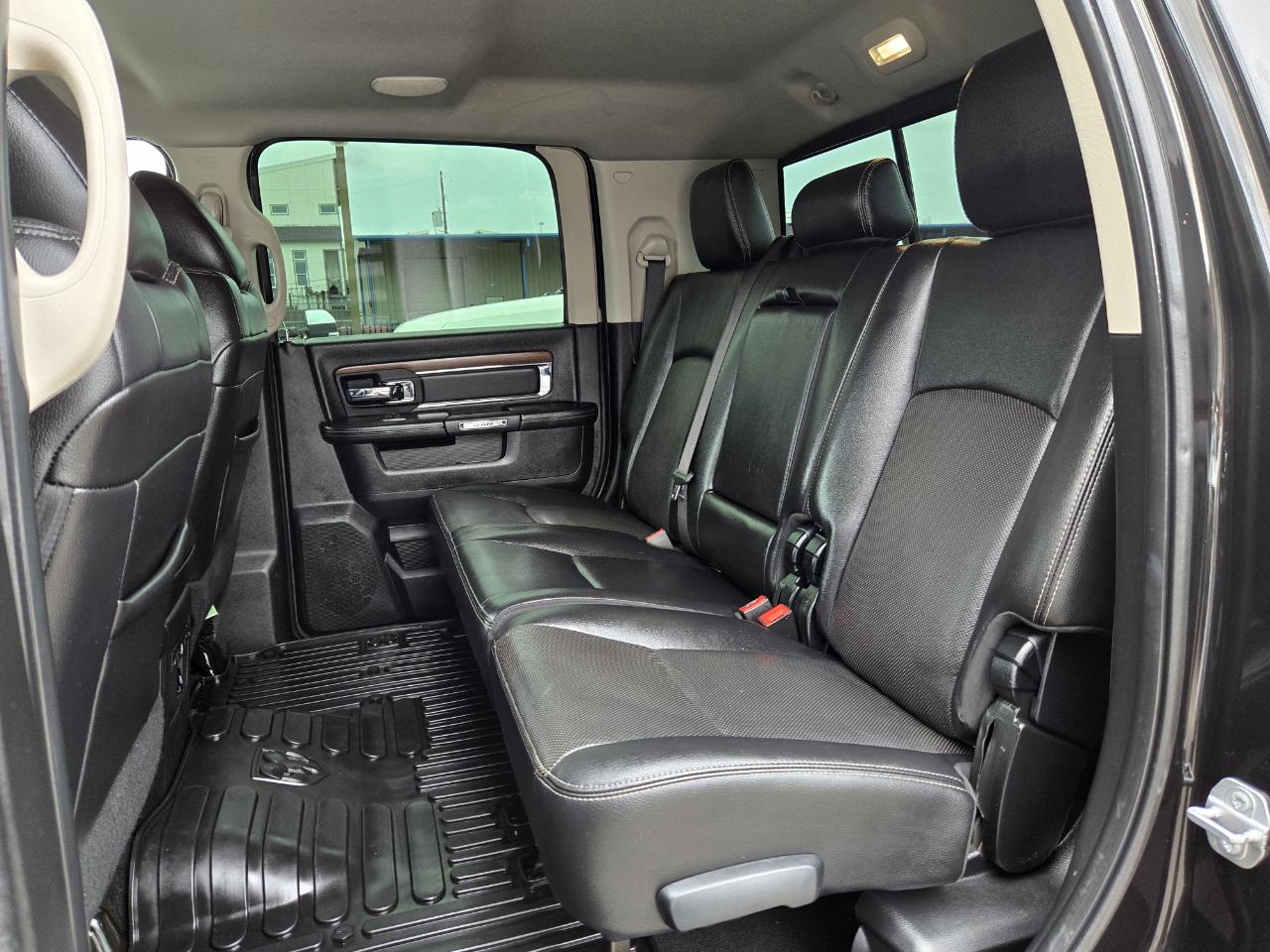 RAM 2500 Laramie Mega Cab 4WD 2017