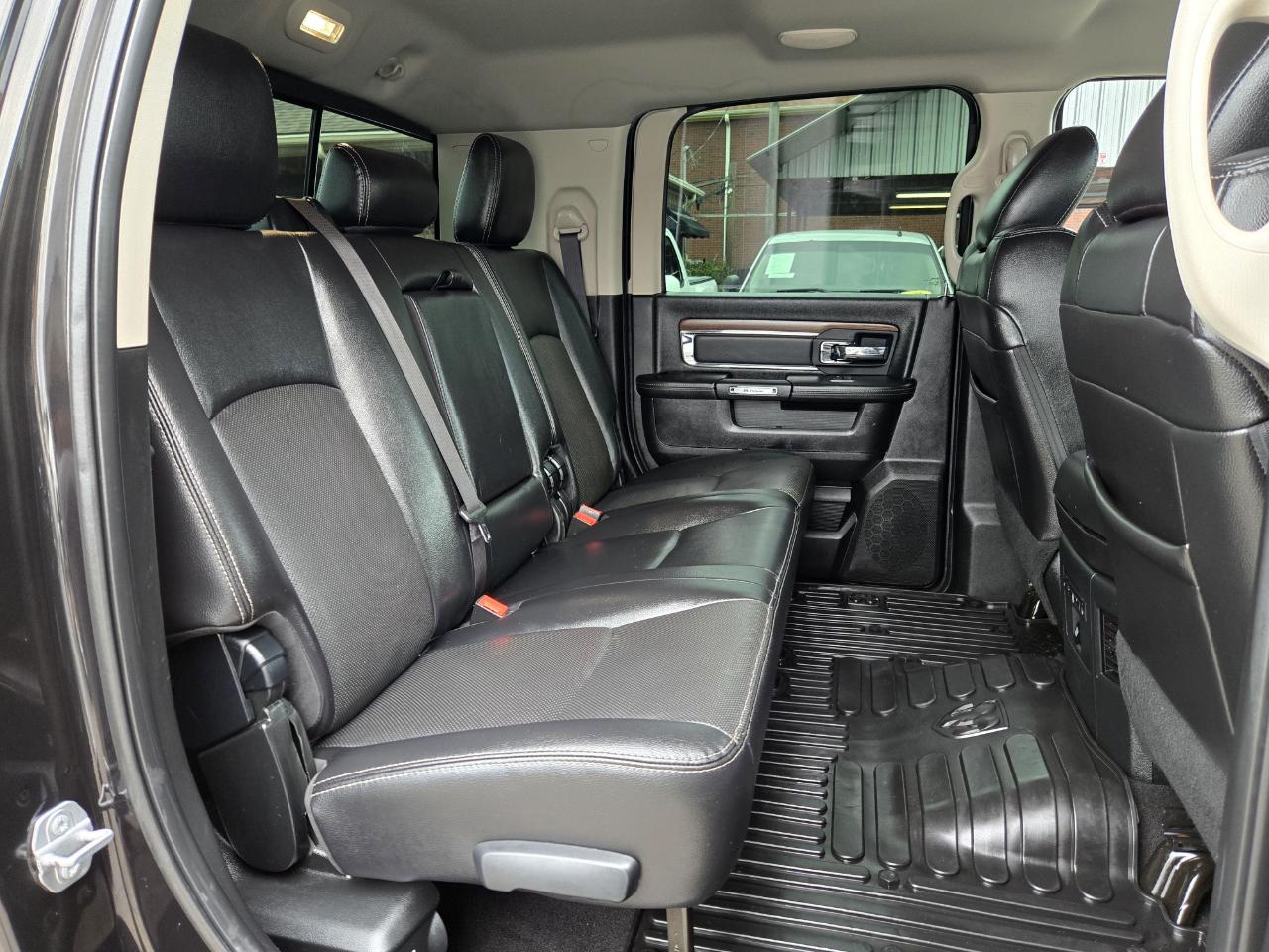 RAM 2500 Laramie Mega Cab 4WD 2017