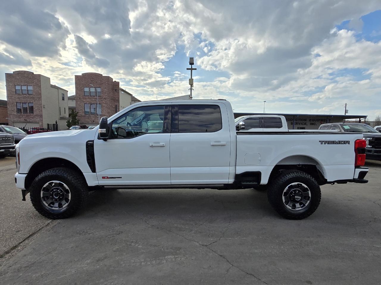 Ford Super Duty F-250 SRW  2024