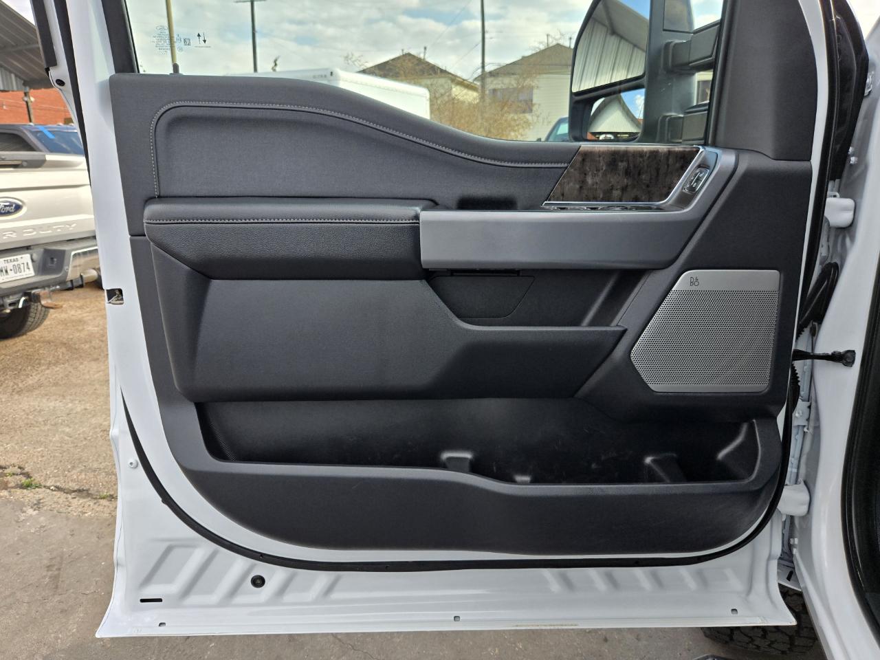 Ford Super Duty F-250 SRW  2024