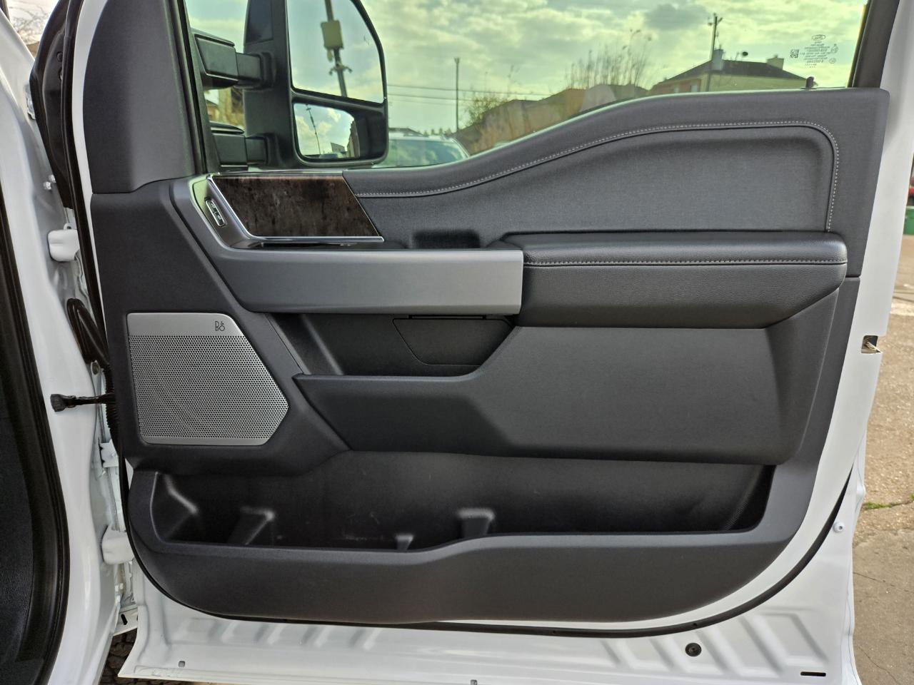 Ford Super Duty F-250 SRW  2024