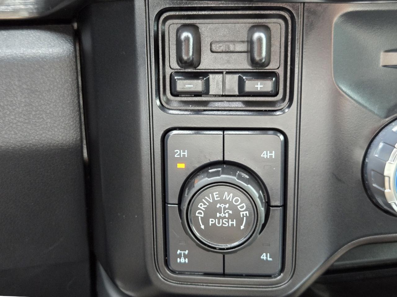 Ford Super Duty F-250 SRW  2024