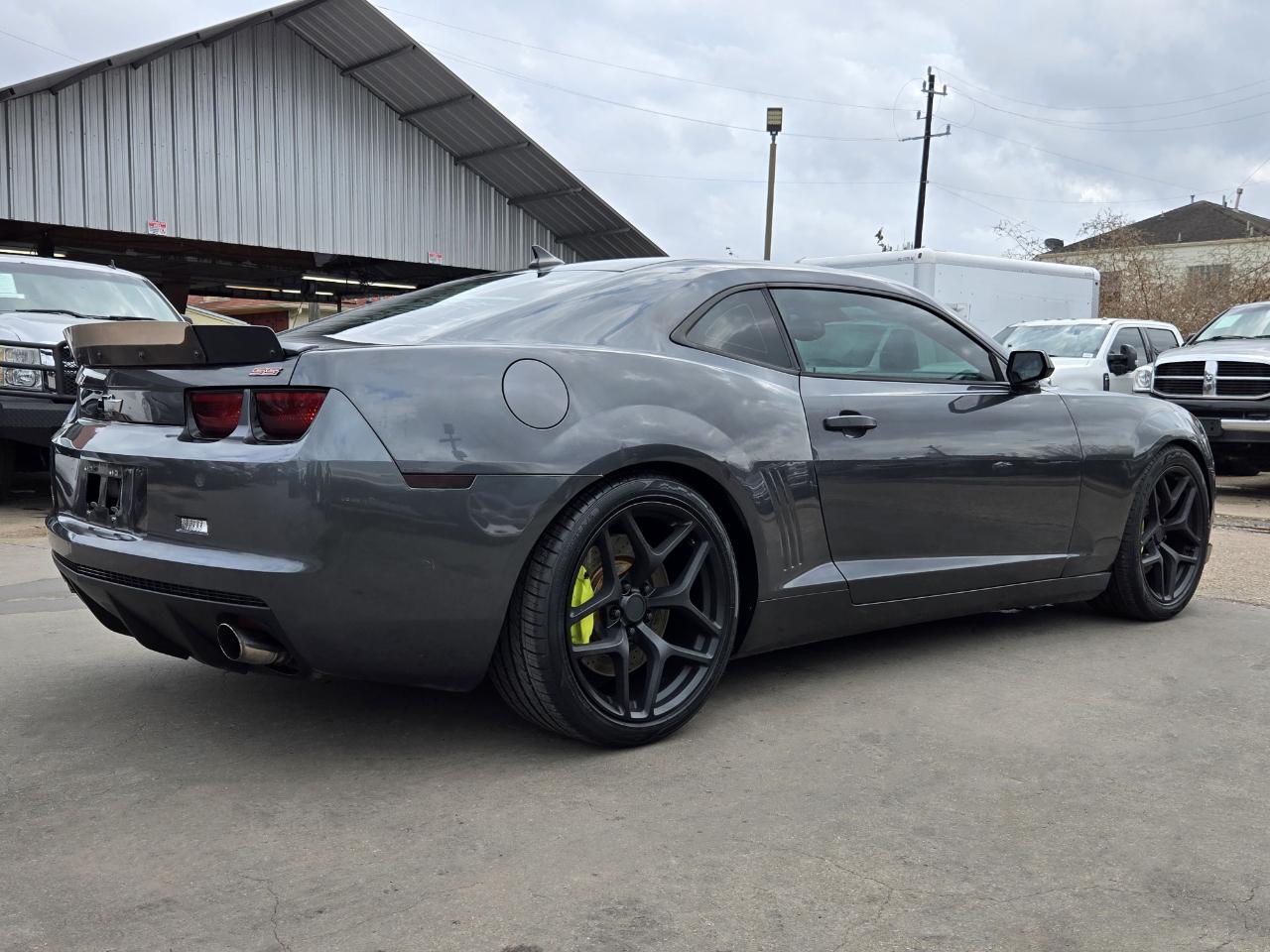 Chevrolet Camaro  2010