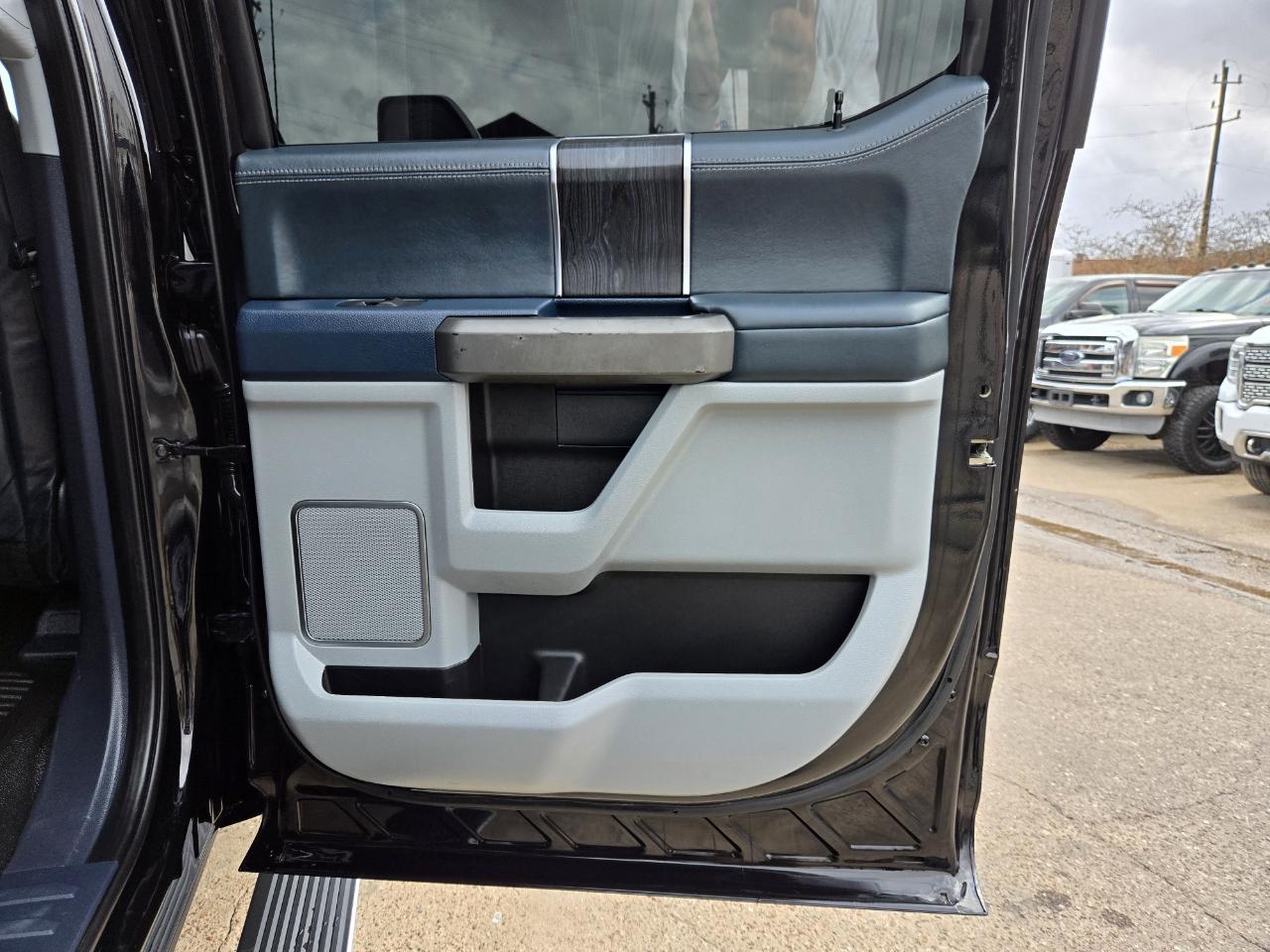 Ford Super Duty F-250 SRW  2022