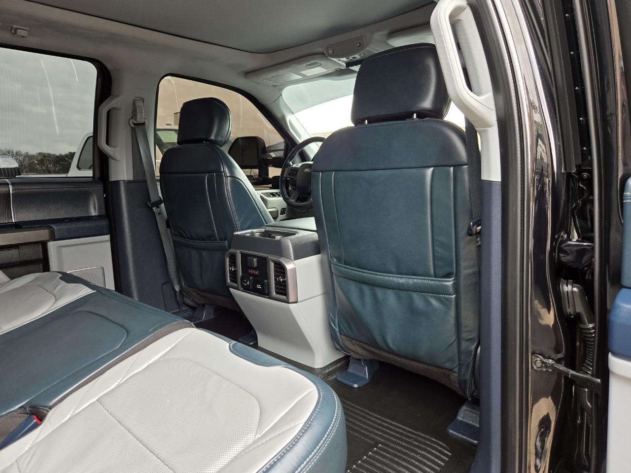 Ford Super Duty F-250 SRW  2022