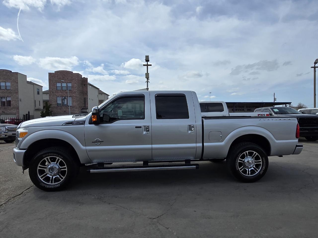 Ford Super Duty F-250 SRW  2016