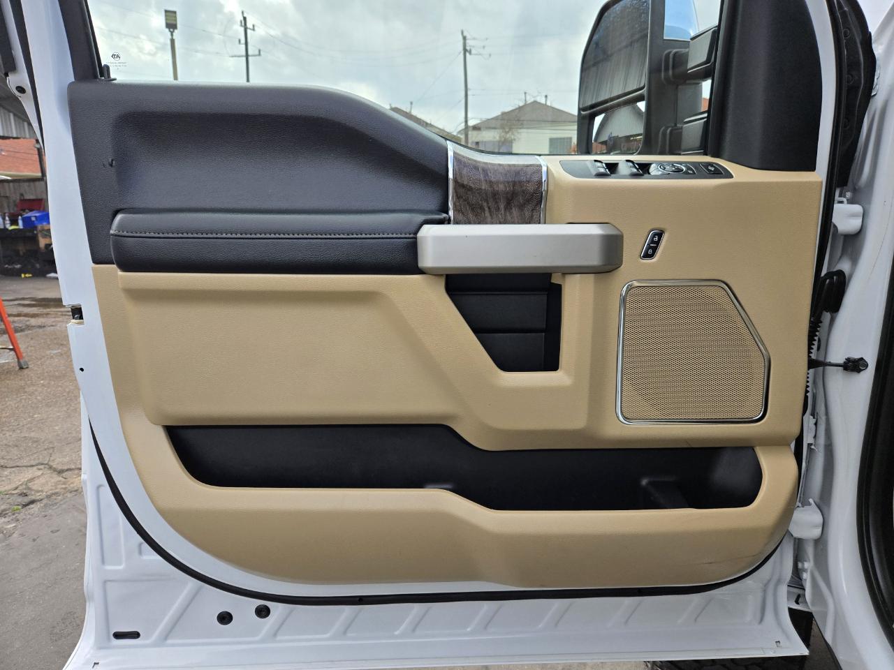 Ford Super Duty F-250 SRW  2017