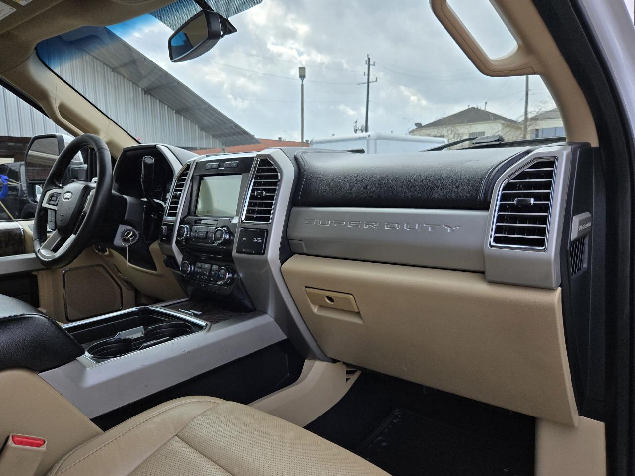 Ford Super Duty F-250 SRW  2017