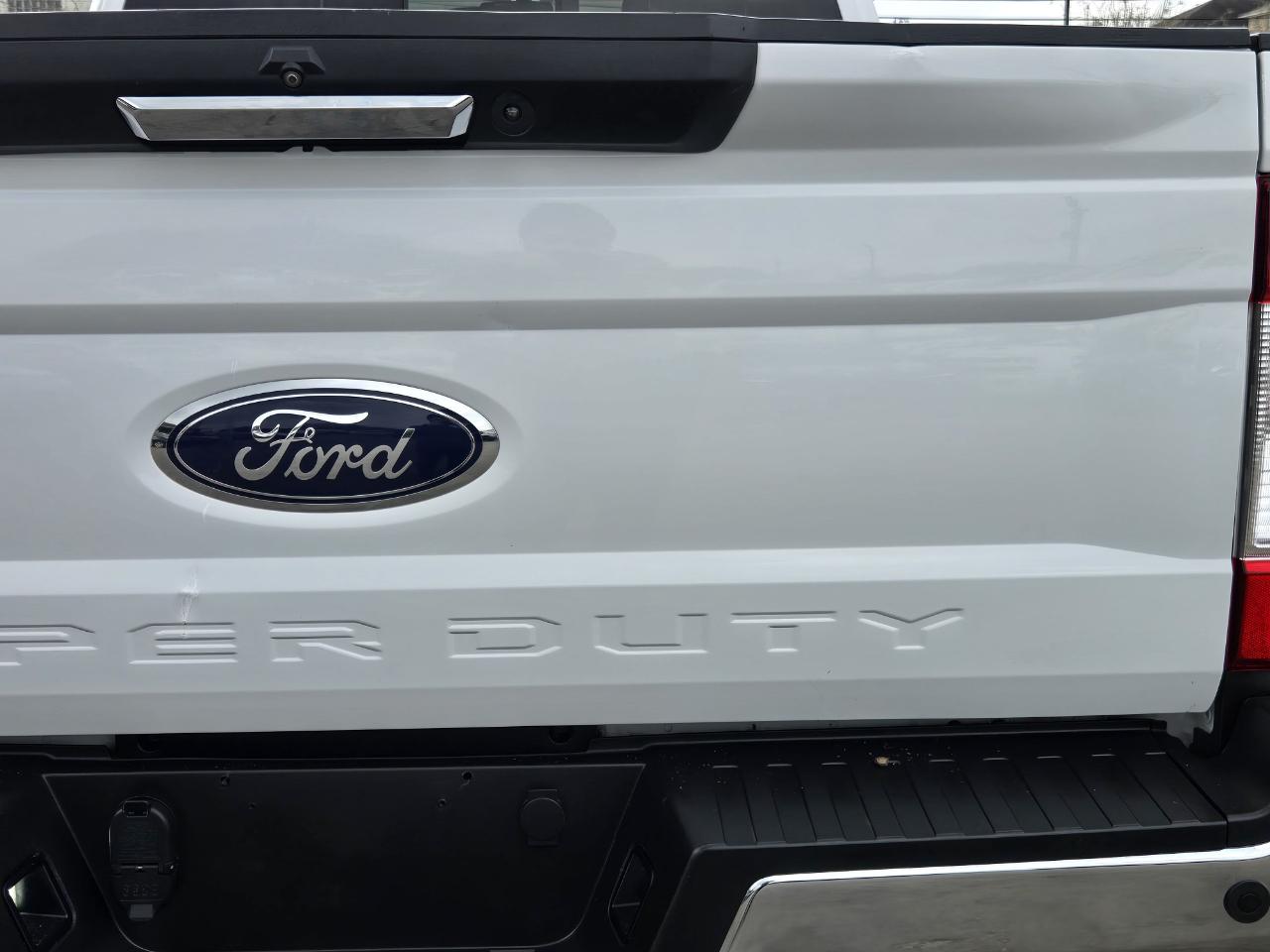 Ford Super Duty F-250 SRW  2017