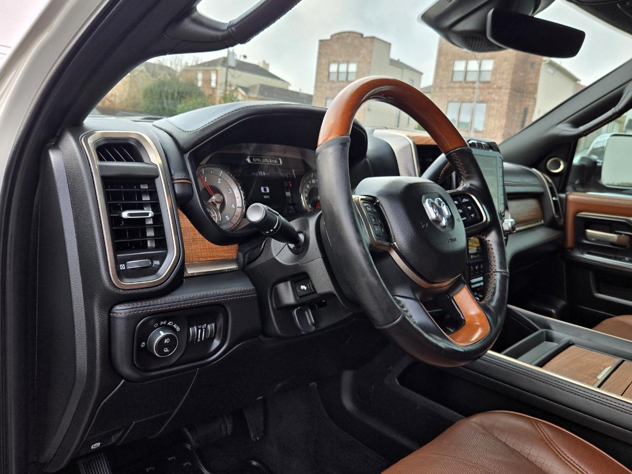 RAM 2500 Laramie Longhorn Mega Cab 4WD 2019