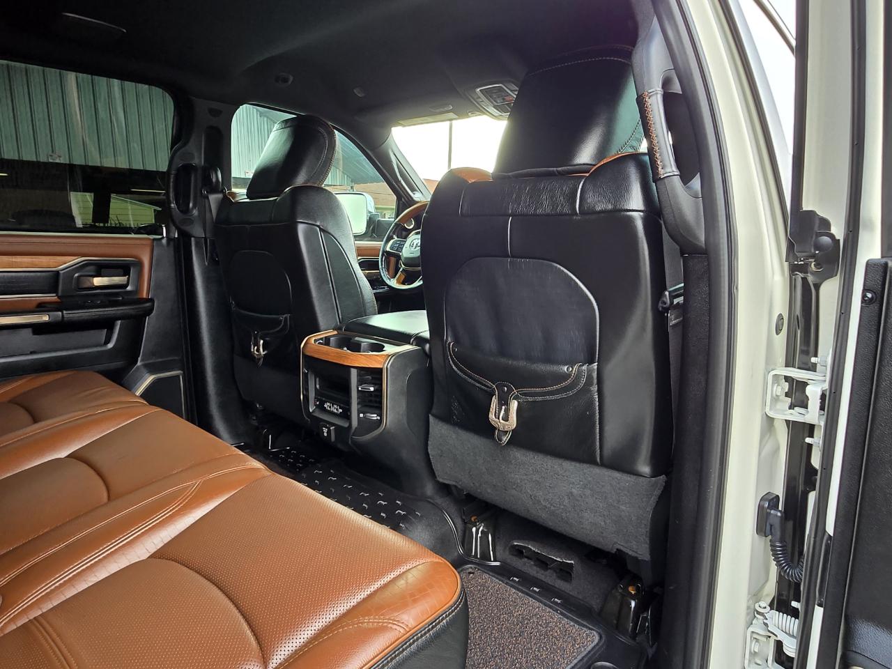 RAM 2500 Laramie Longhorn Mega Cab 4WD 2019