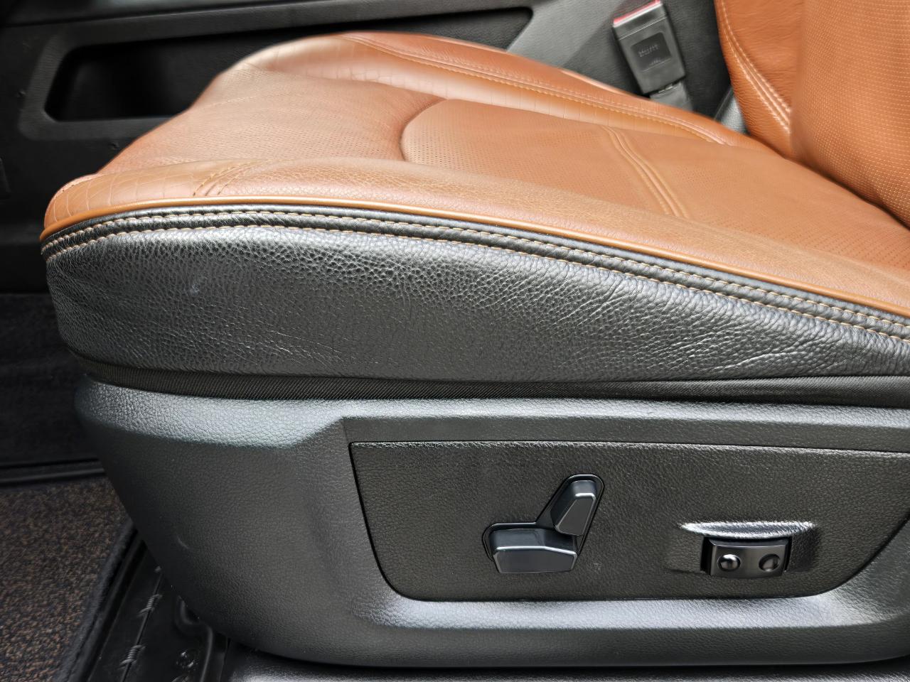 RAM 2500 Laramie Longhorn Mega Cab 4WD 2019