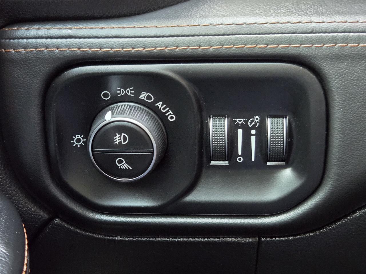 RAM 2500 Laramie Longhorn Mega Cab 4WD 2019