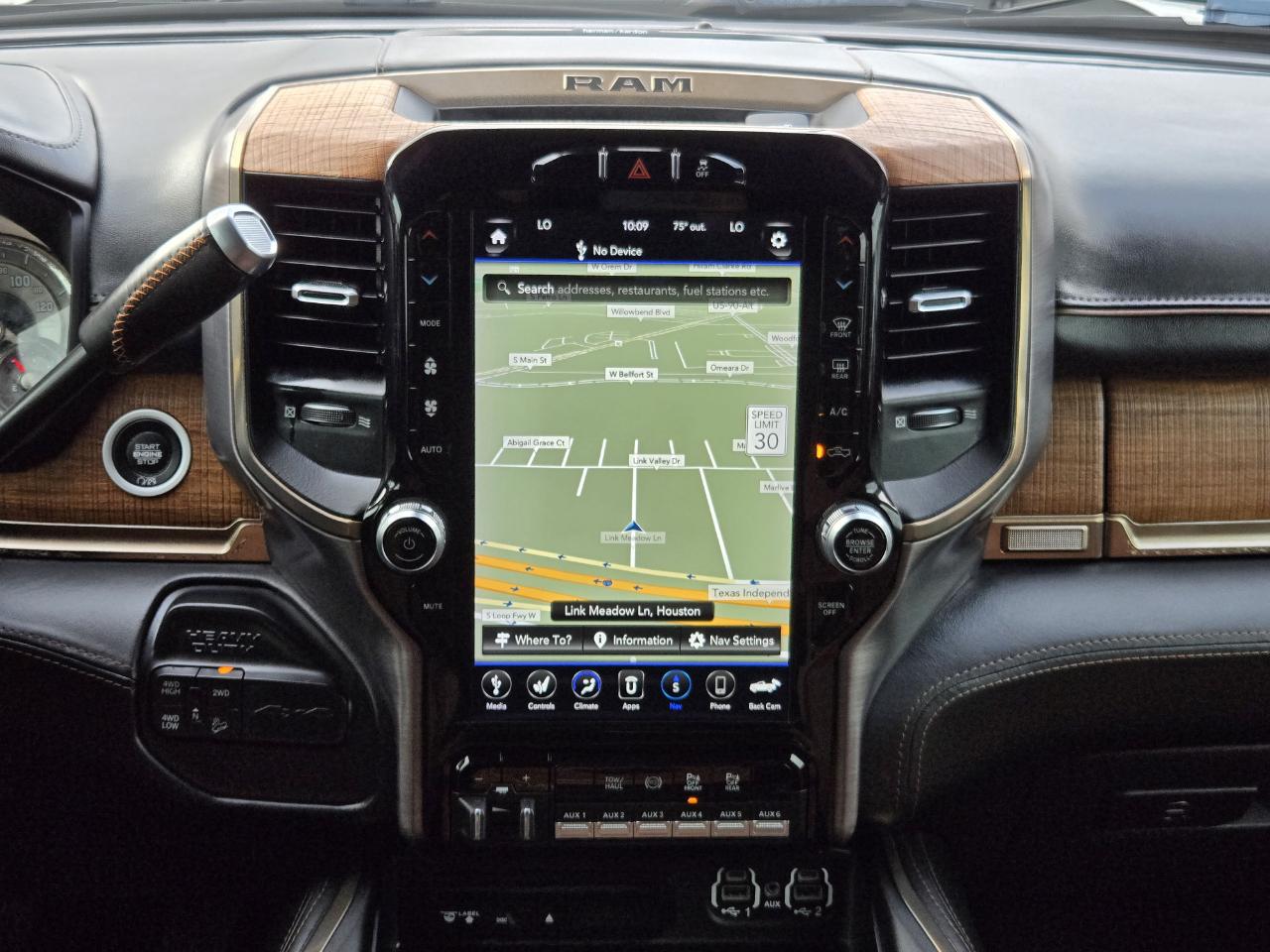 RAM 2500 Laramie Longhorn Mega Cab 4WD 2019