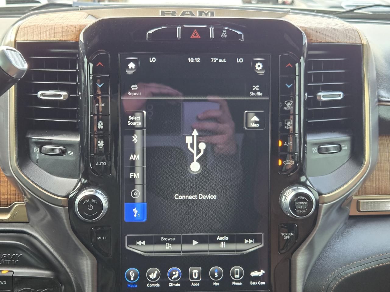 RAM 2500 Laramie Longhorn Mega Cab 4WD 2019