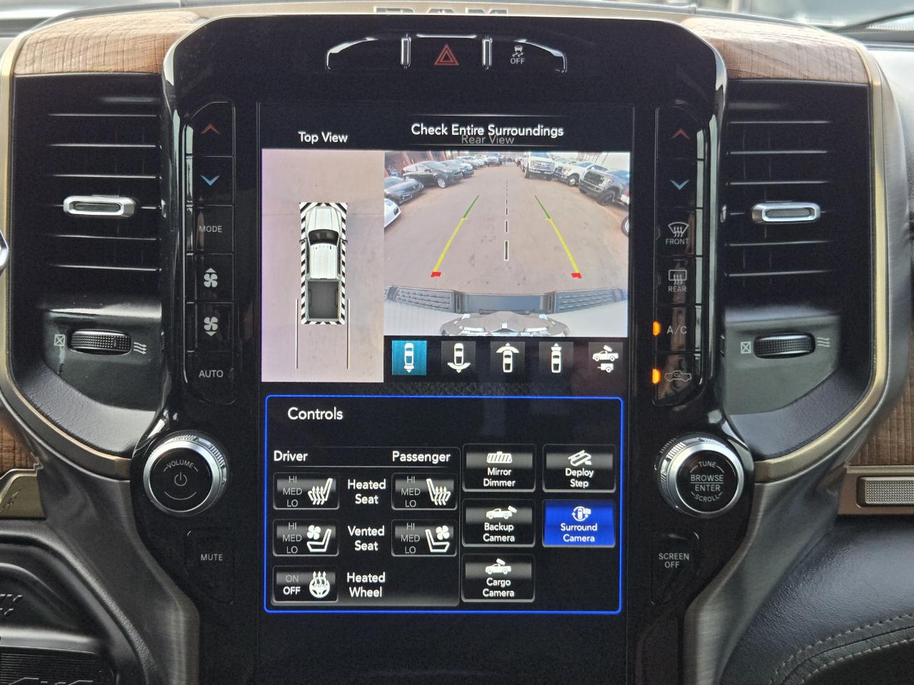 RAM 2500 Laramie Longhorn Mega Cab 4WD 2019