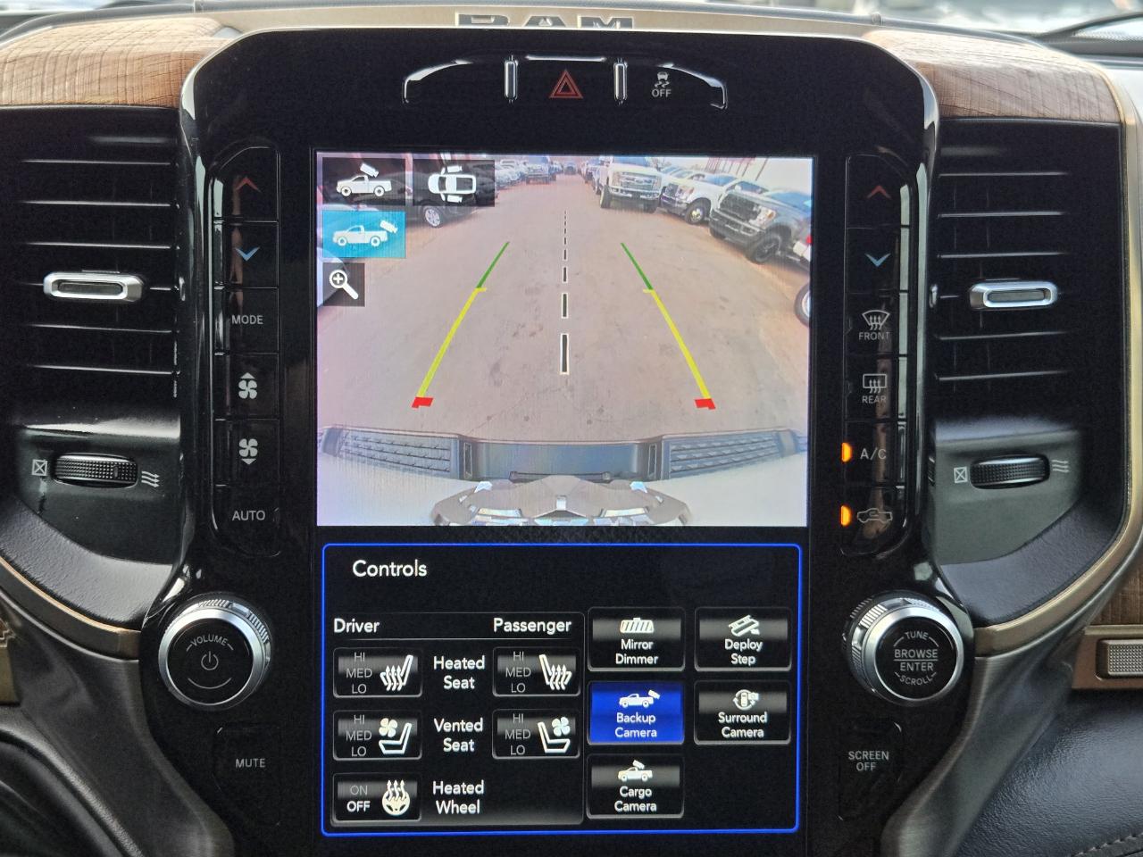 RAM 2500 Laramie Longhorn Mega Cab 4WD 2019