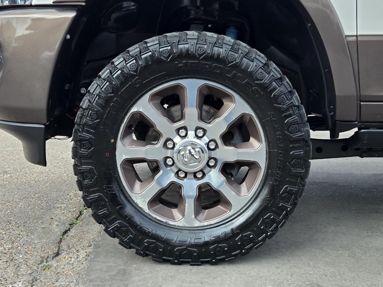 RAM 2500 Laramie Longhorn Mega Cab 4WD 2019