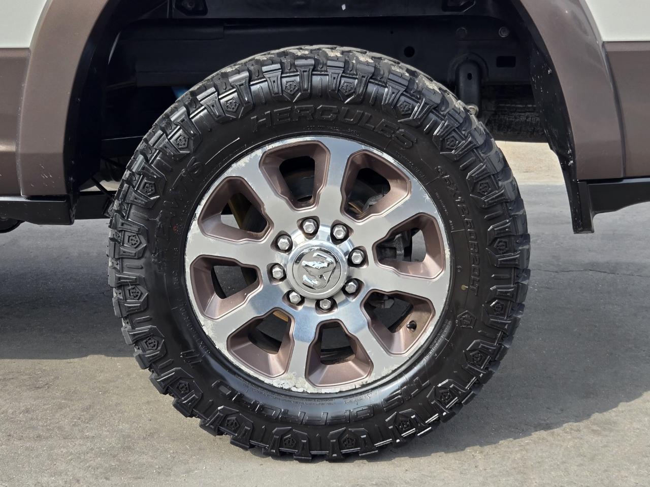 RAM 2500 Laramie Longhorn Mega Cab 4WD 2019