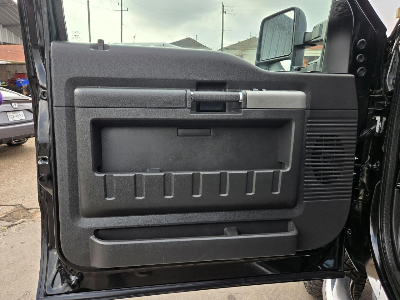 Ford Super Duty F-350 DRW  2013