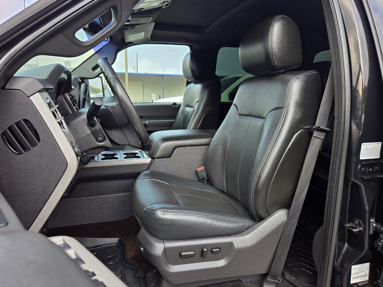 Ford Super Duty F-350 DRW  2013