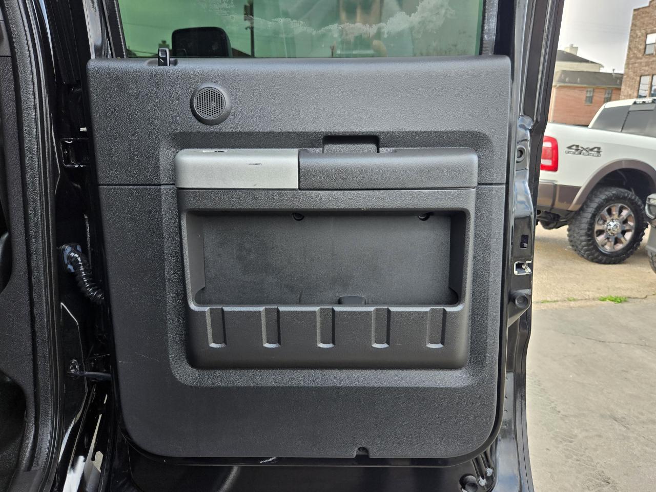 Ford Super Duty F-350 DRW  2013