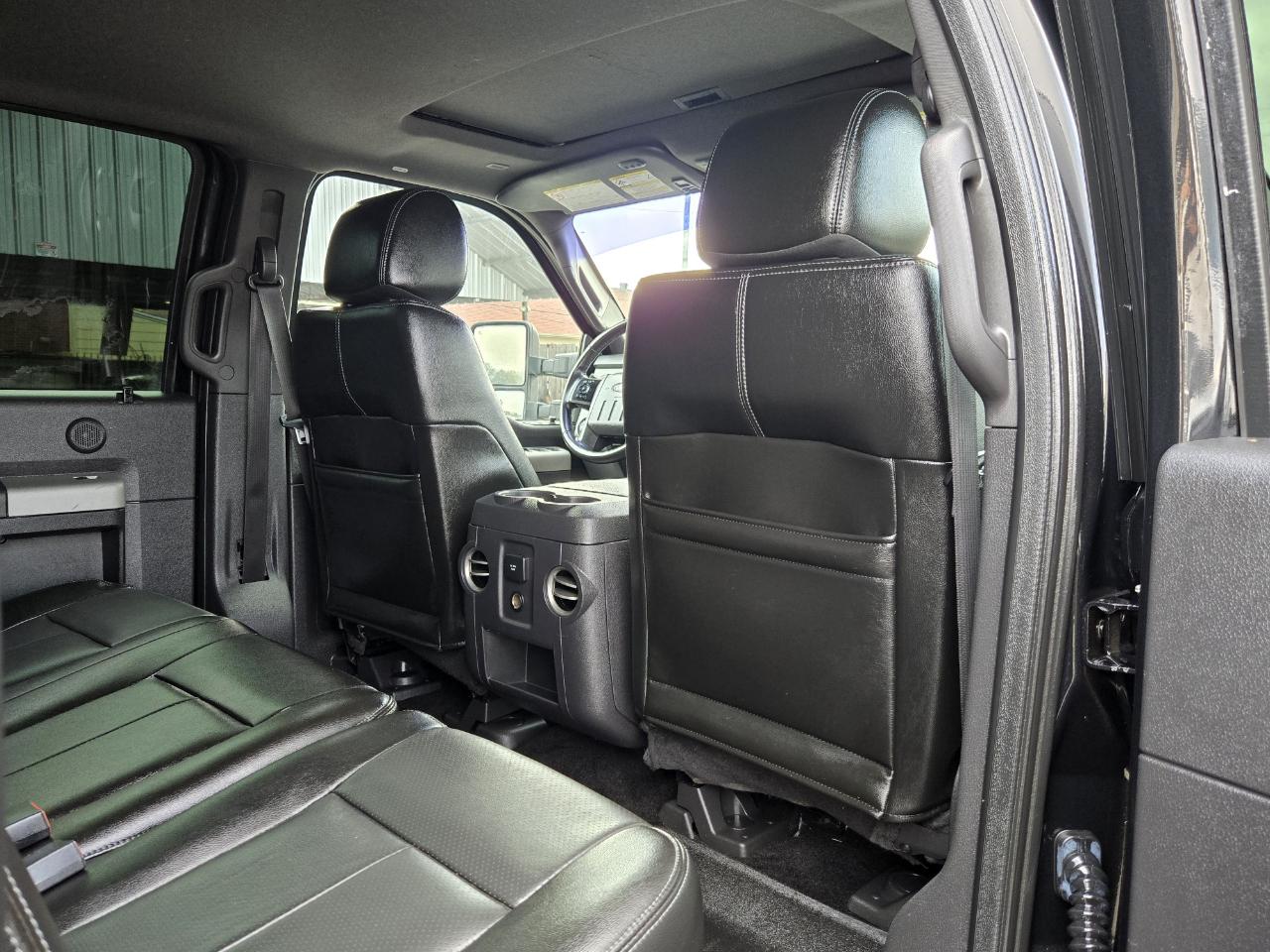 Ford Super Duty F-350 DRW  2013