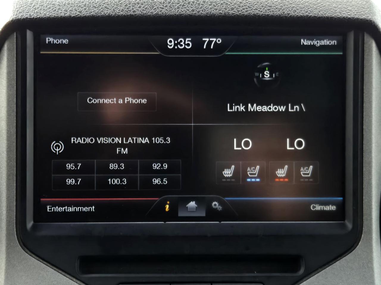 Ford Super Duty F-350 DRW  2013