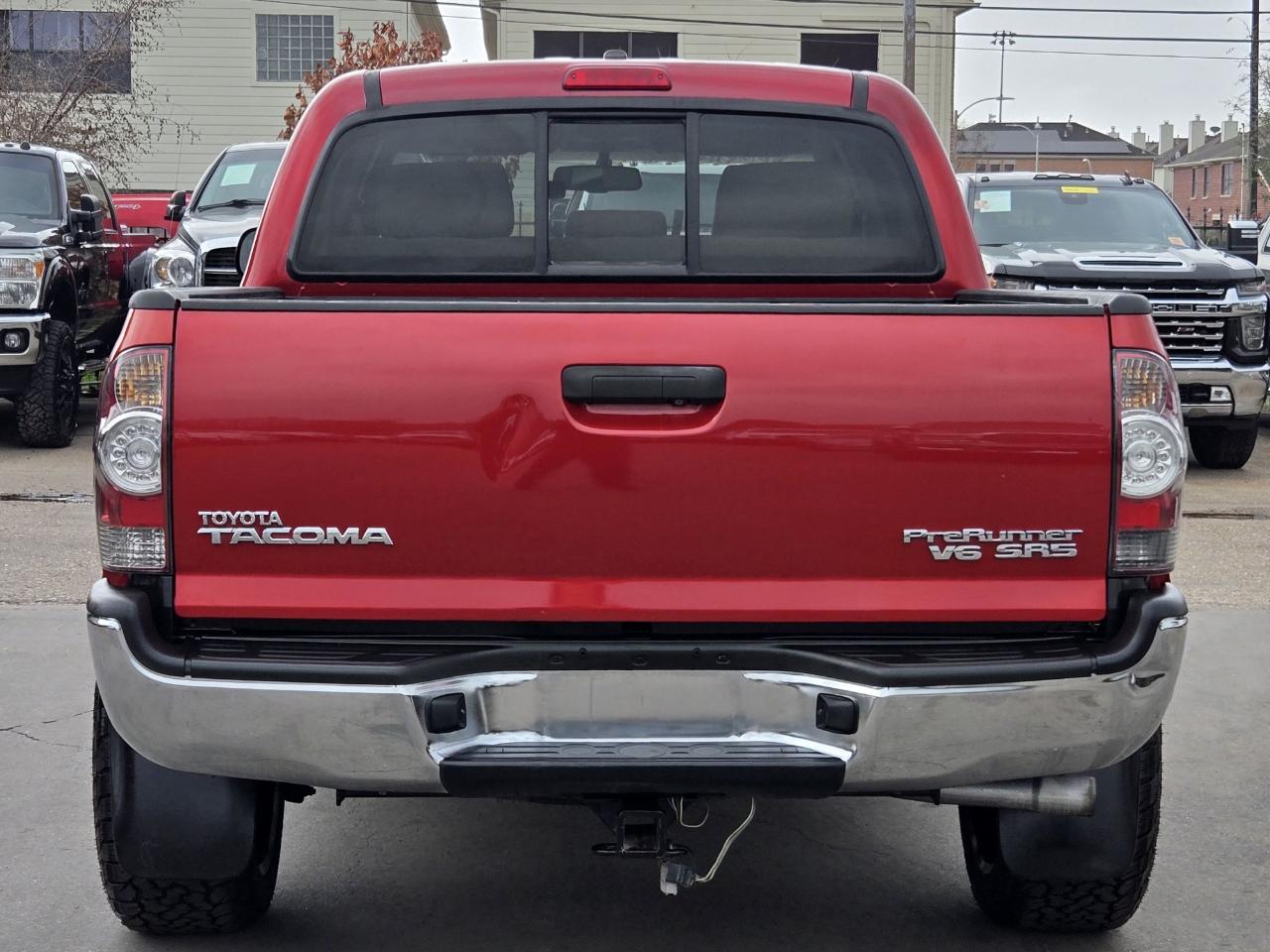 Toyota Tacoma PreRunner 2WD 2011