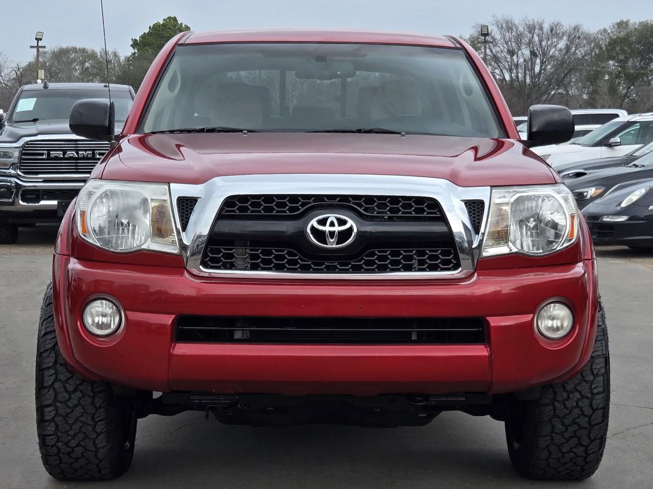 Toyota Tacoma PreRunner 2WD 2011