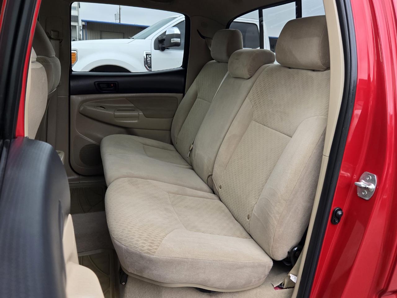 Toyota Tacoma PreRunner 2WD 2011