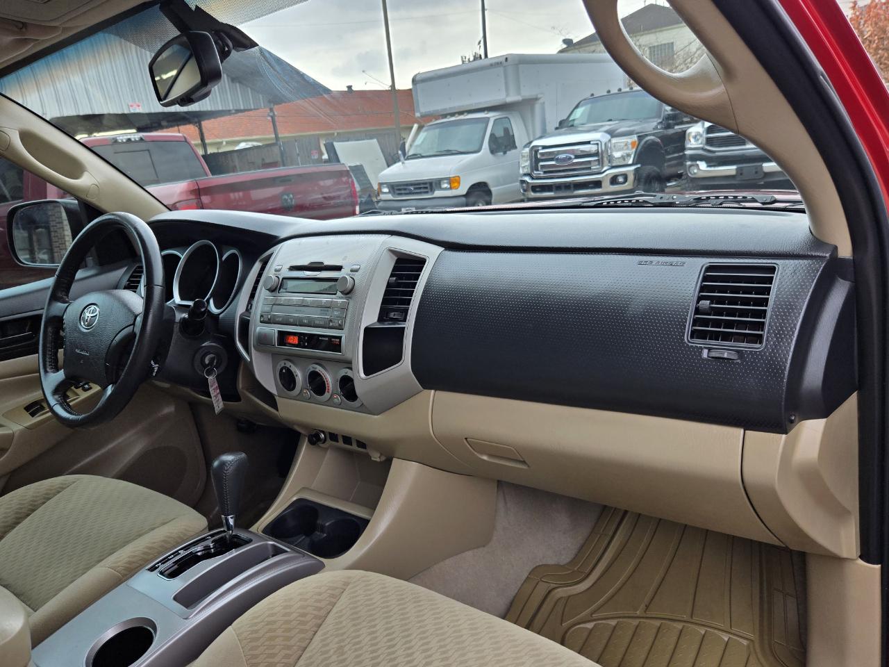 Toyota Tacoma PreRunner 2WD 2011