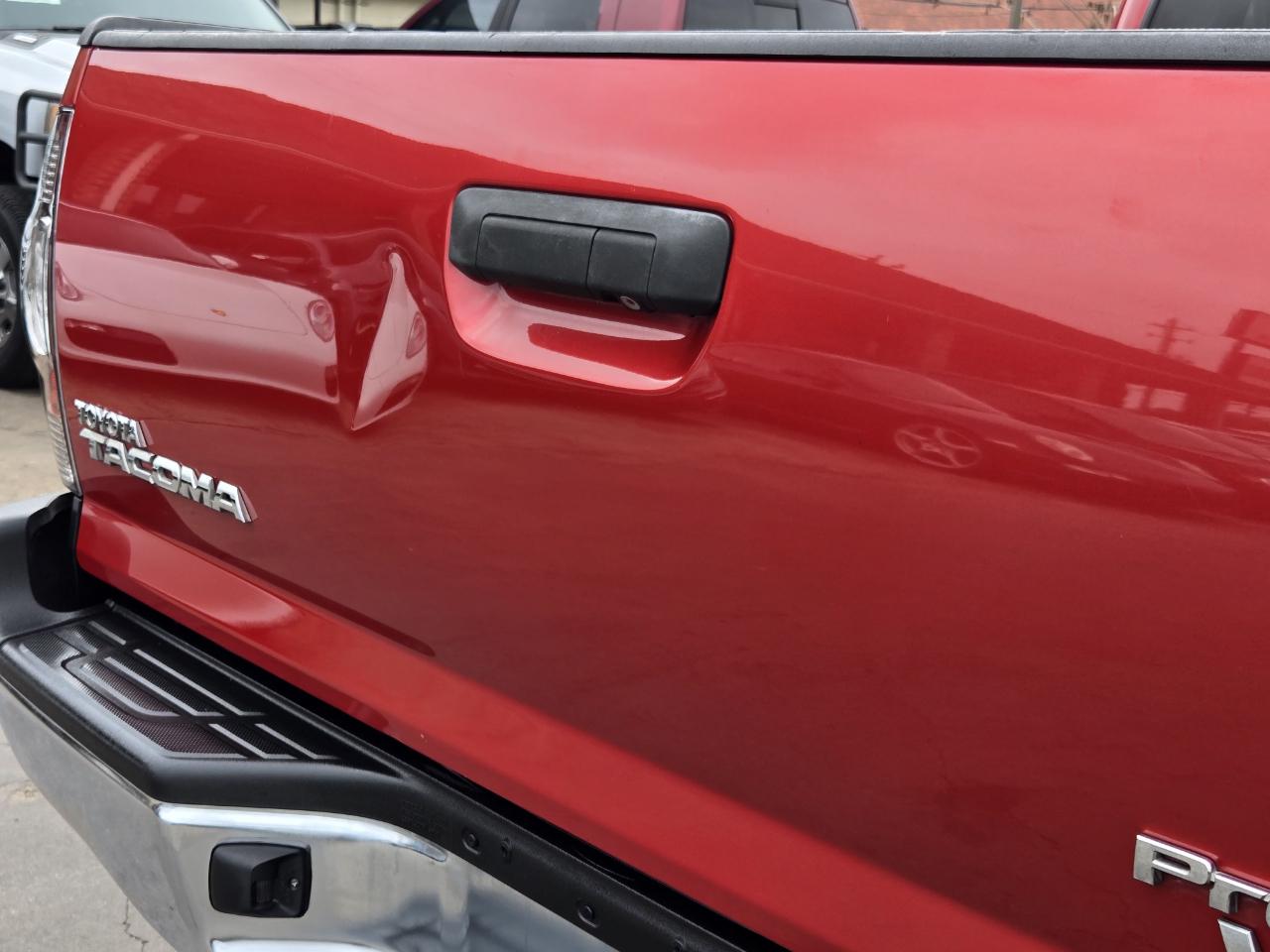 Toyota Tacoma PreRunner 2WD 2011