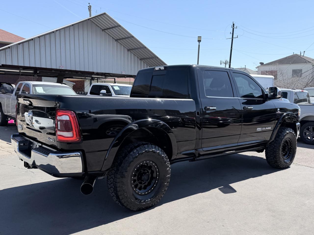 RAM 3500 Laramie Longhorn Crew Cab 4WD 2019