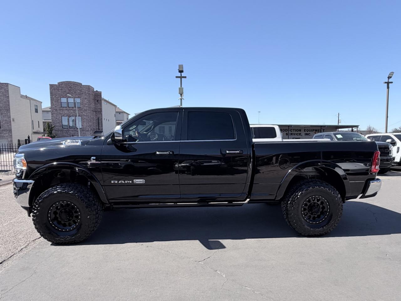 RAM 3500 Laramie Longhorn Crew Cab 4WD 2019