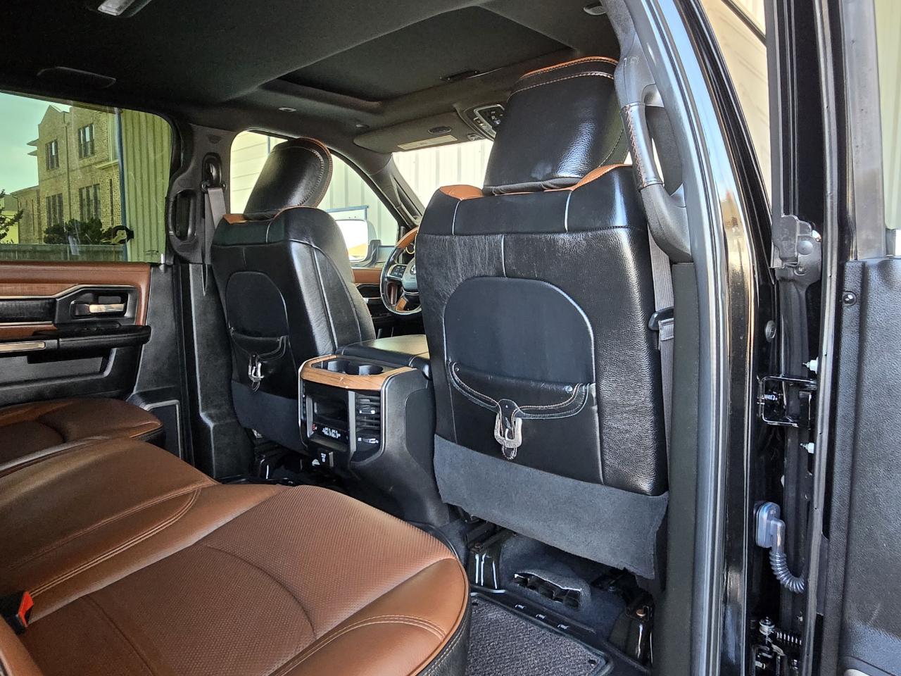 RAM 3500 Laramie Longhorn Crew Cab 4WD 2019