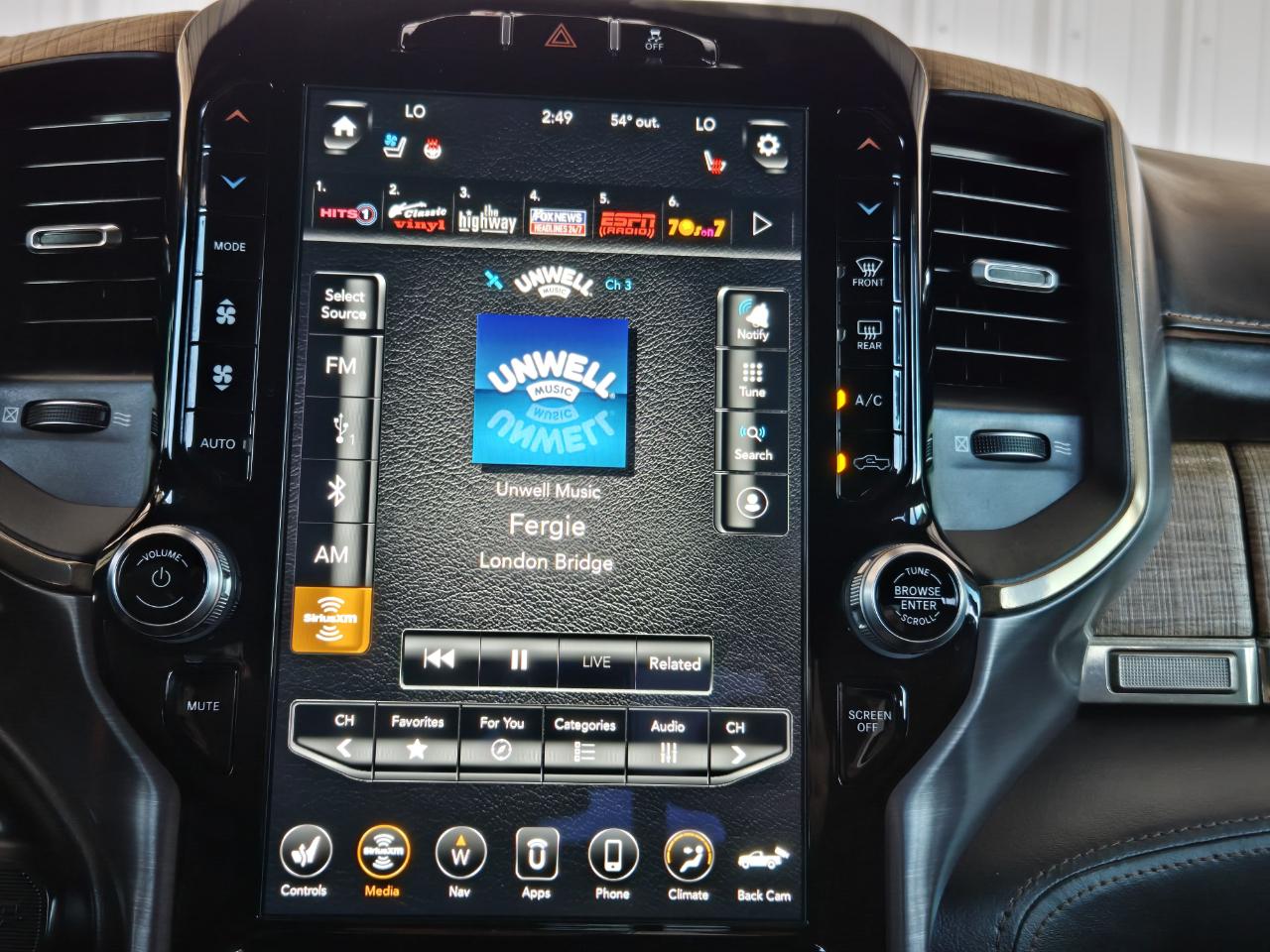 RAM 3500 Laramie Longhorn Crew Cab 4WD 2019