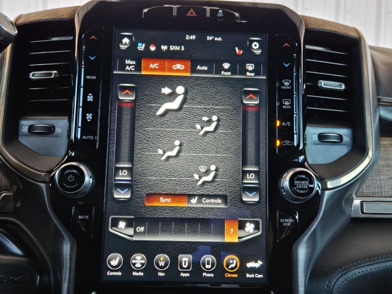 RAM 3500 Laramie Longhorn Crew Cab 4WD 2019