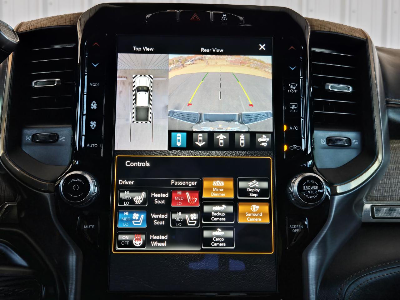 RAM 3500 Laramie Longhorn Crew Cab 4WD 2019