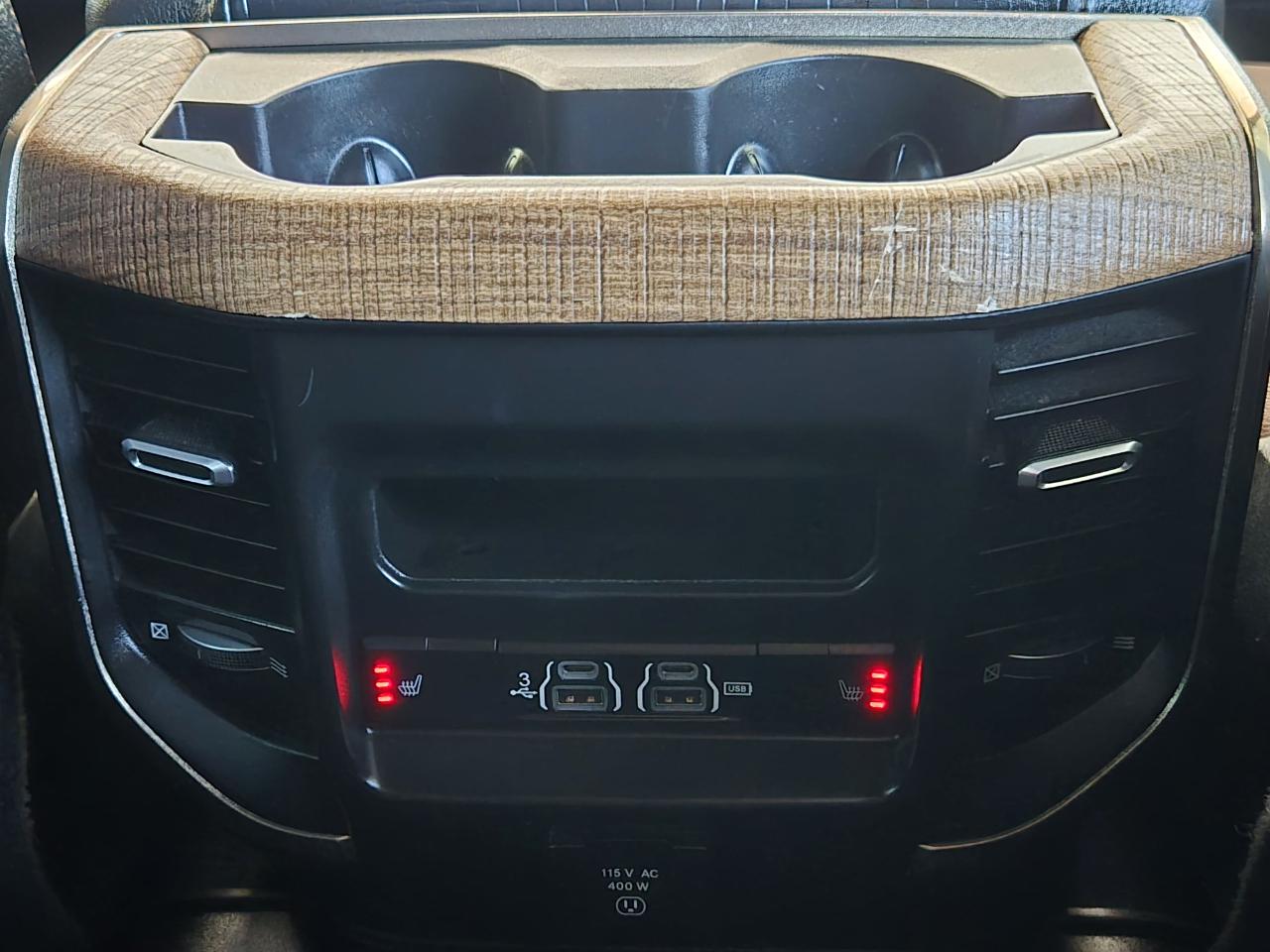 RAM 3500 Laramie Longhorn Crew Cab 4WD 2019