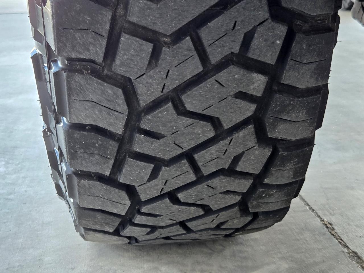 RAM 3500 Laramie Longhorn Crew Cab 4WD 2019