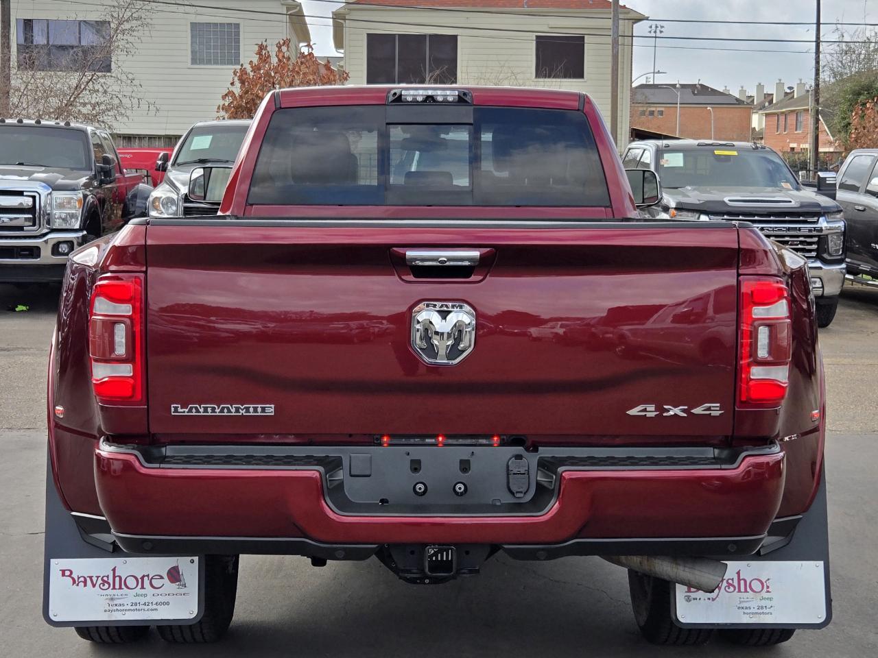 RAM 3500 Laramie Crew Cab 4WD 2021
