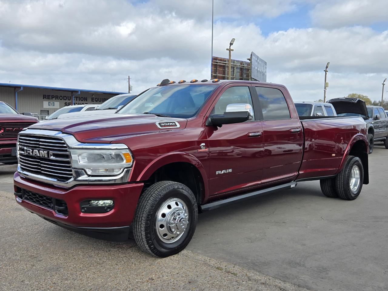 RAM 3500 Laramie Crew Cab 4WD 2021